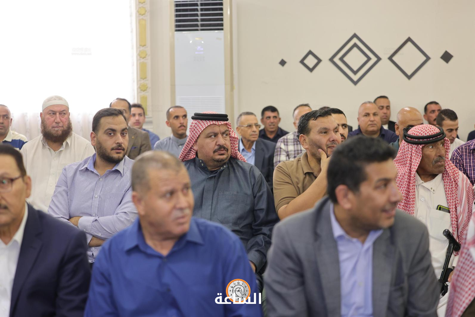 Madar Al-Saa Images 0.0019568171297090764