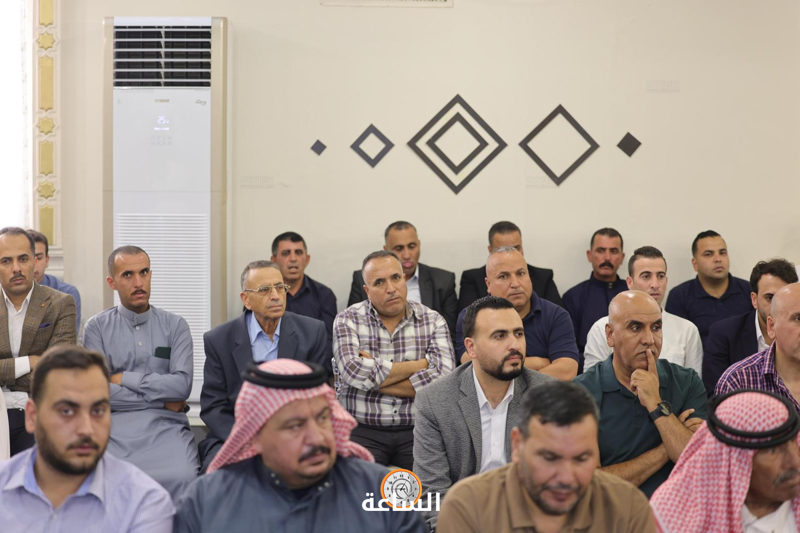 Madar Al-Saa Images 0.9628909351592256