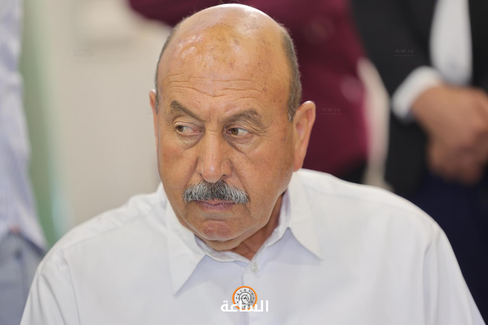 Madar Al-Saa Images 0.39051259813243755