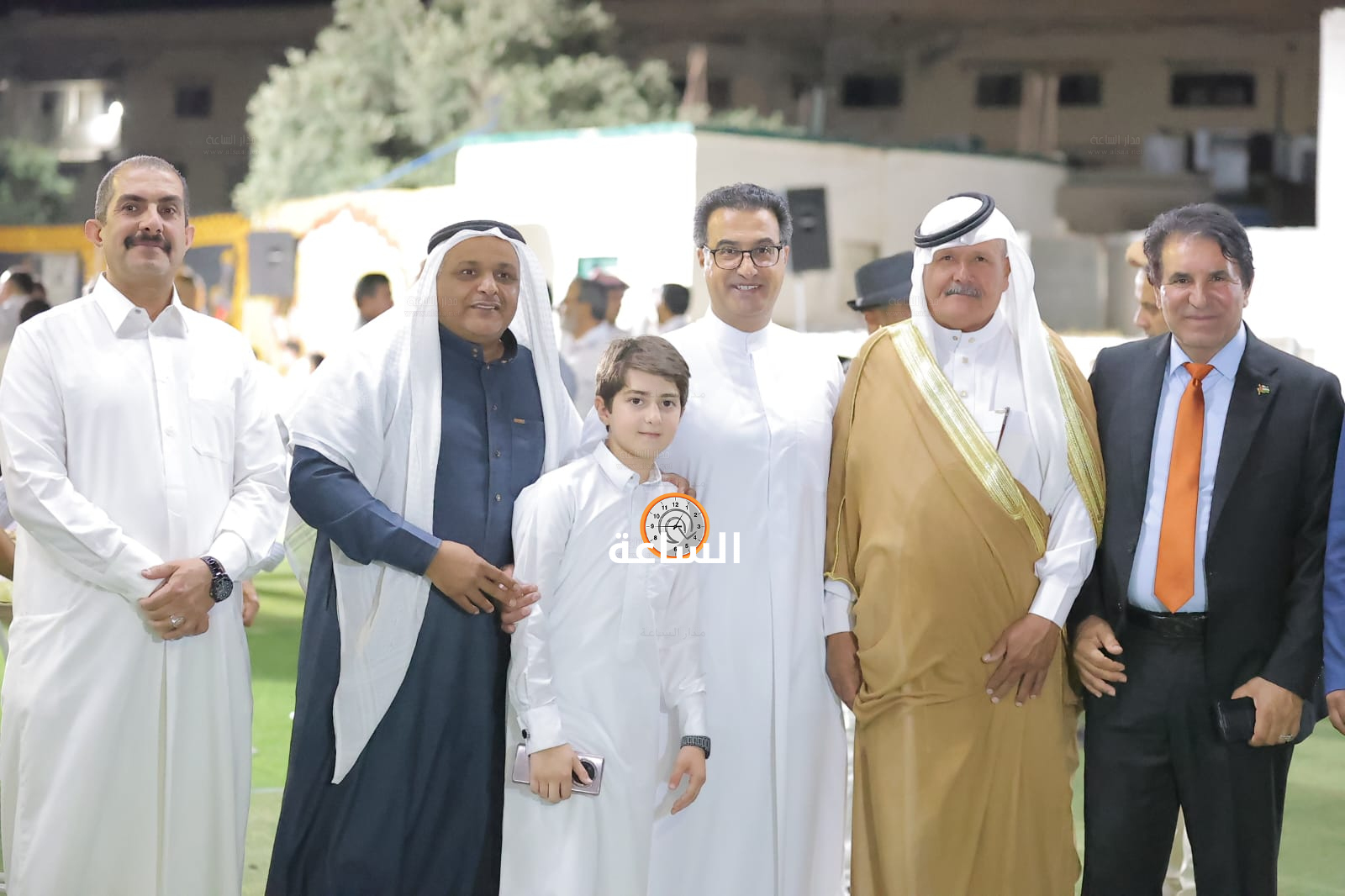 Madar Al-Saa Images 0.04273735225354658