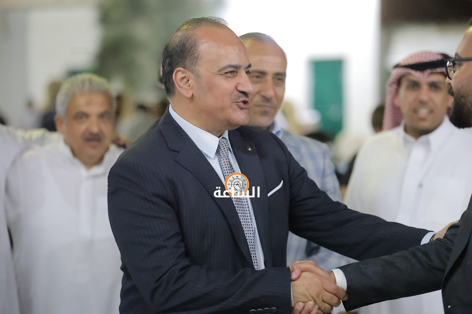Madar Al-Saa Images 0.37004505486161254