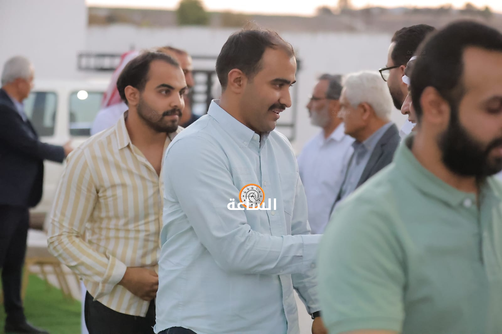 Madar Al-Saa Images 0.2566288586350016