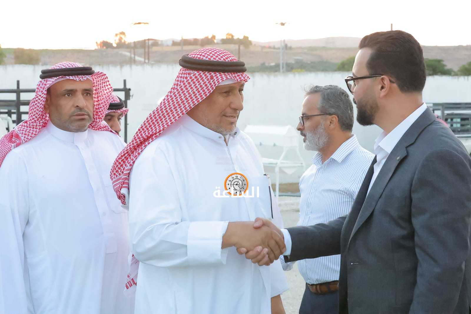 Madar Al-Saa Images 0.9779719380409164