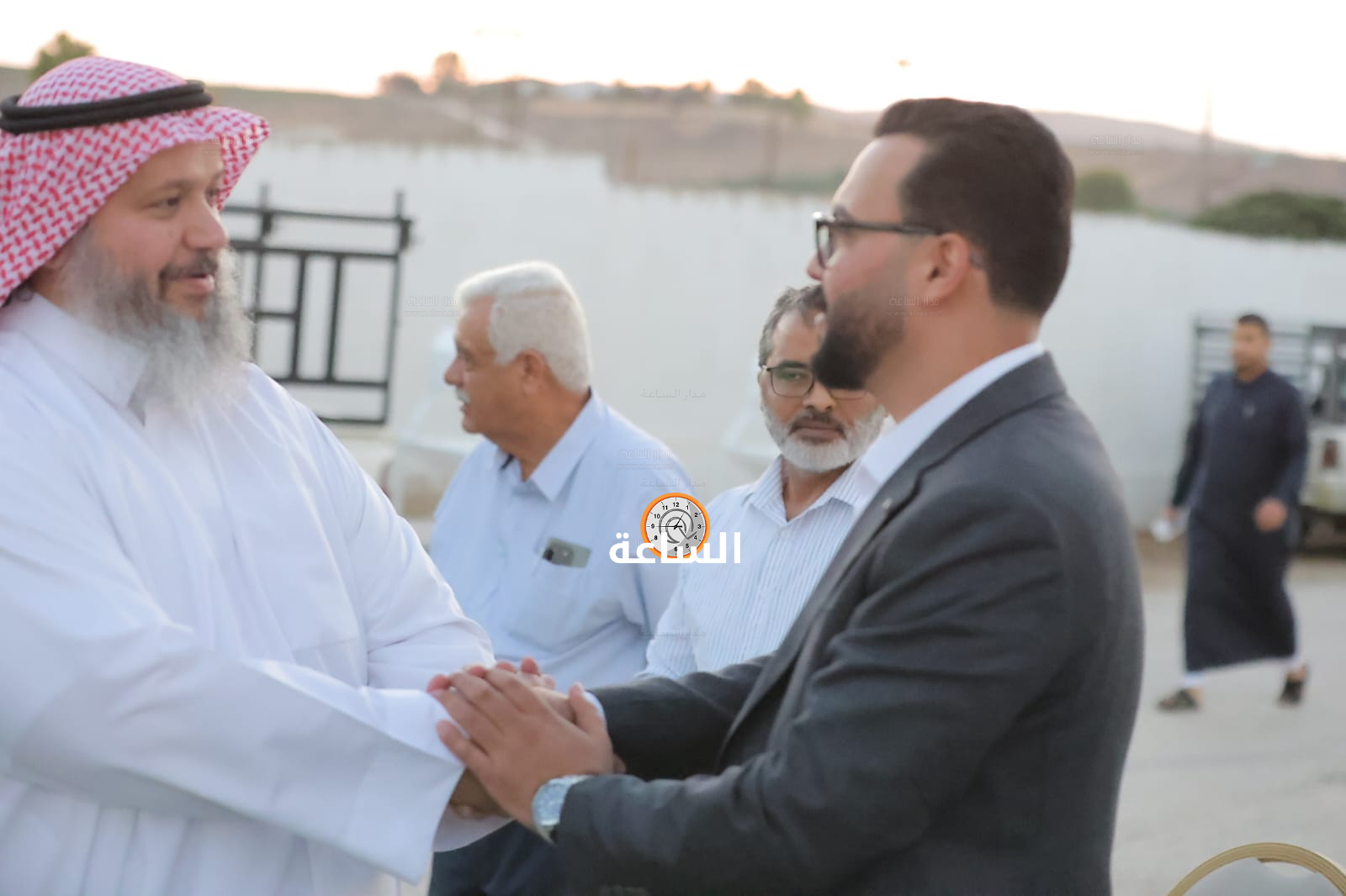 Madar Al-Saa Images 0.9589215413685903