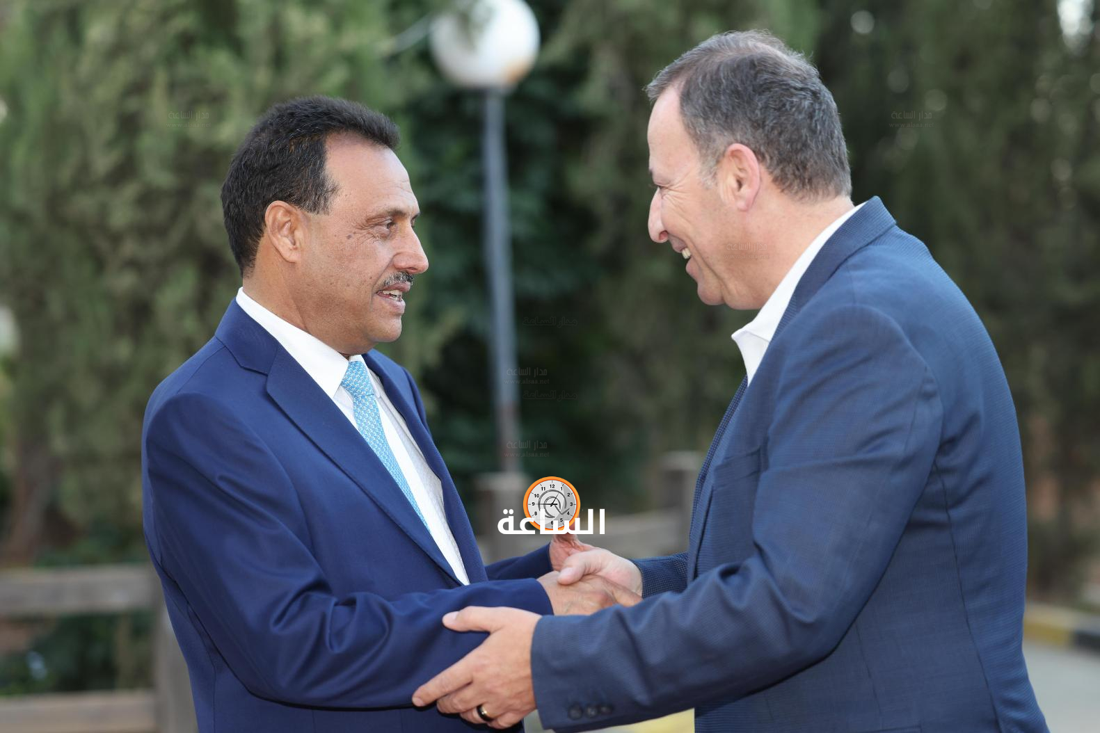 Madar Al-Saa Images 0.7307640442477312