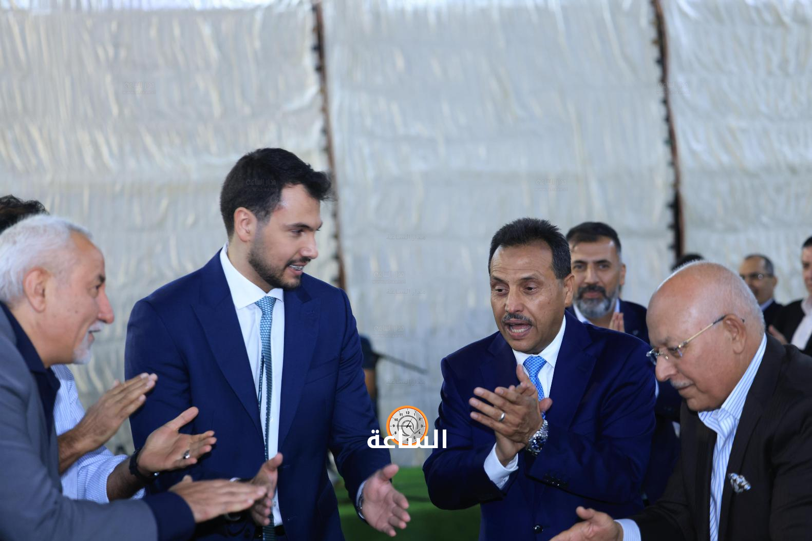 Madar Al-Saa Images 0.8841107745448836