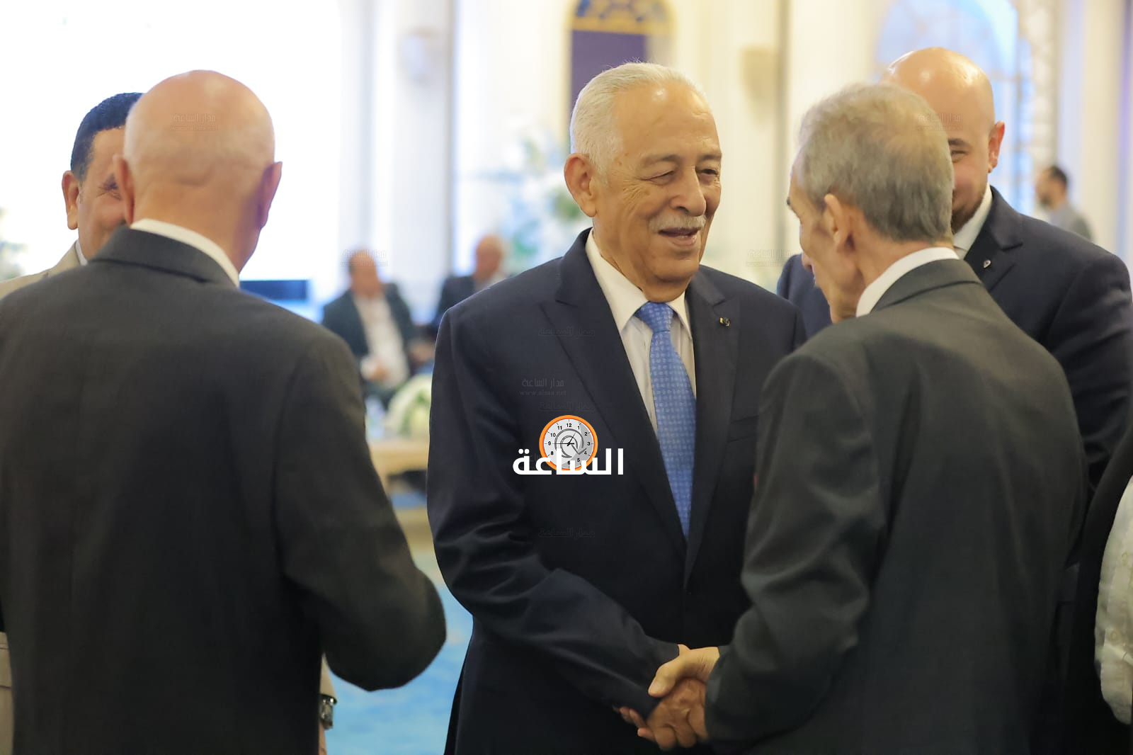 Madar Al-Saa Images 0.7137513835173125