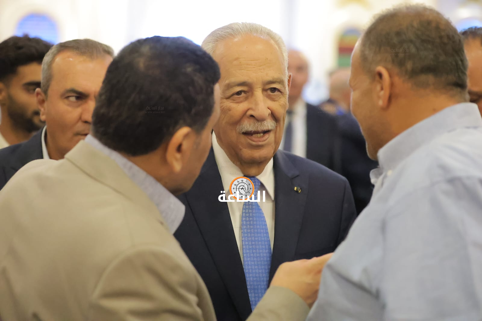 Madar Al-Saa Images 0.2929171885672709