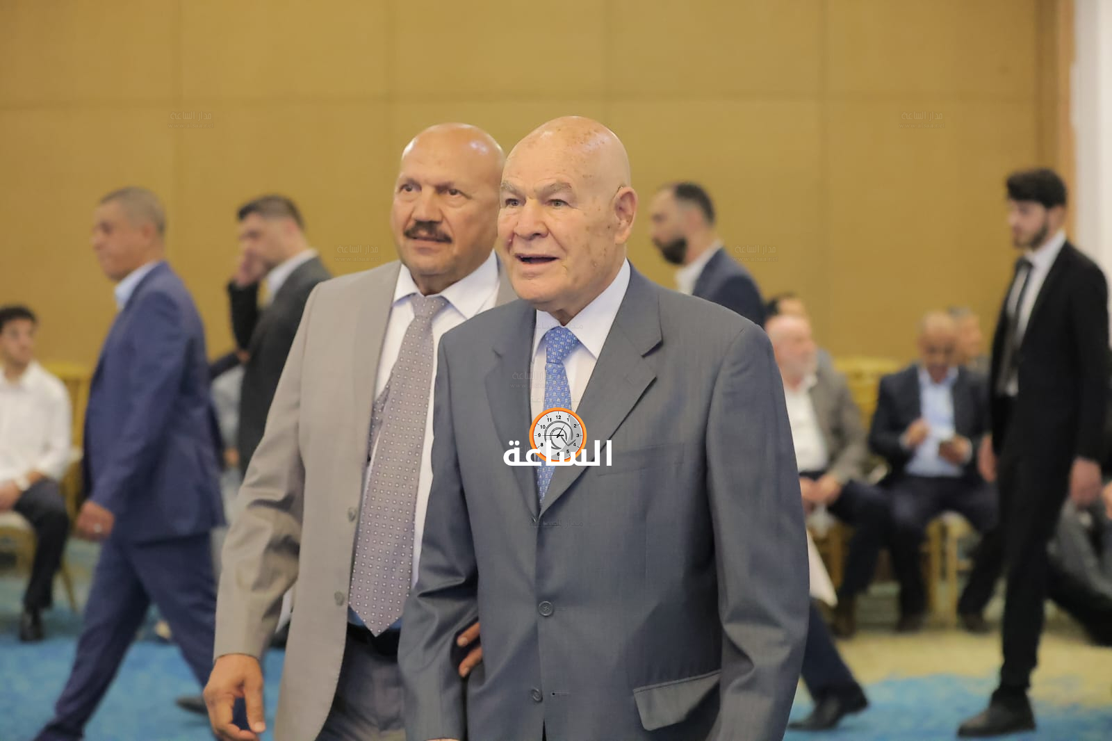 Madar Al-Saa Images 0.9913446955259136