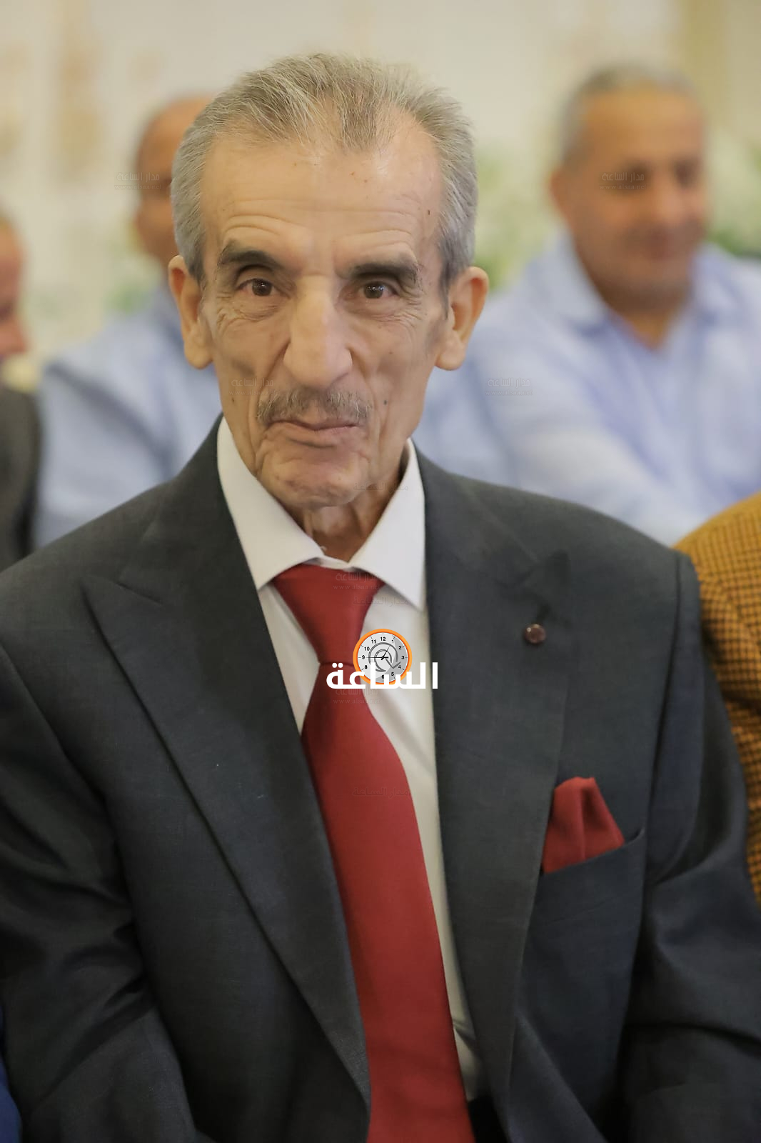 Madar Al-Saa Images 0.3702815377945854