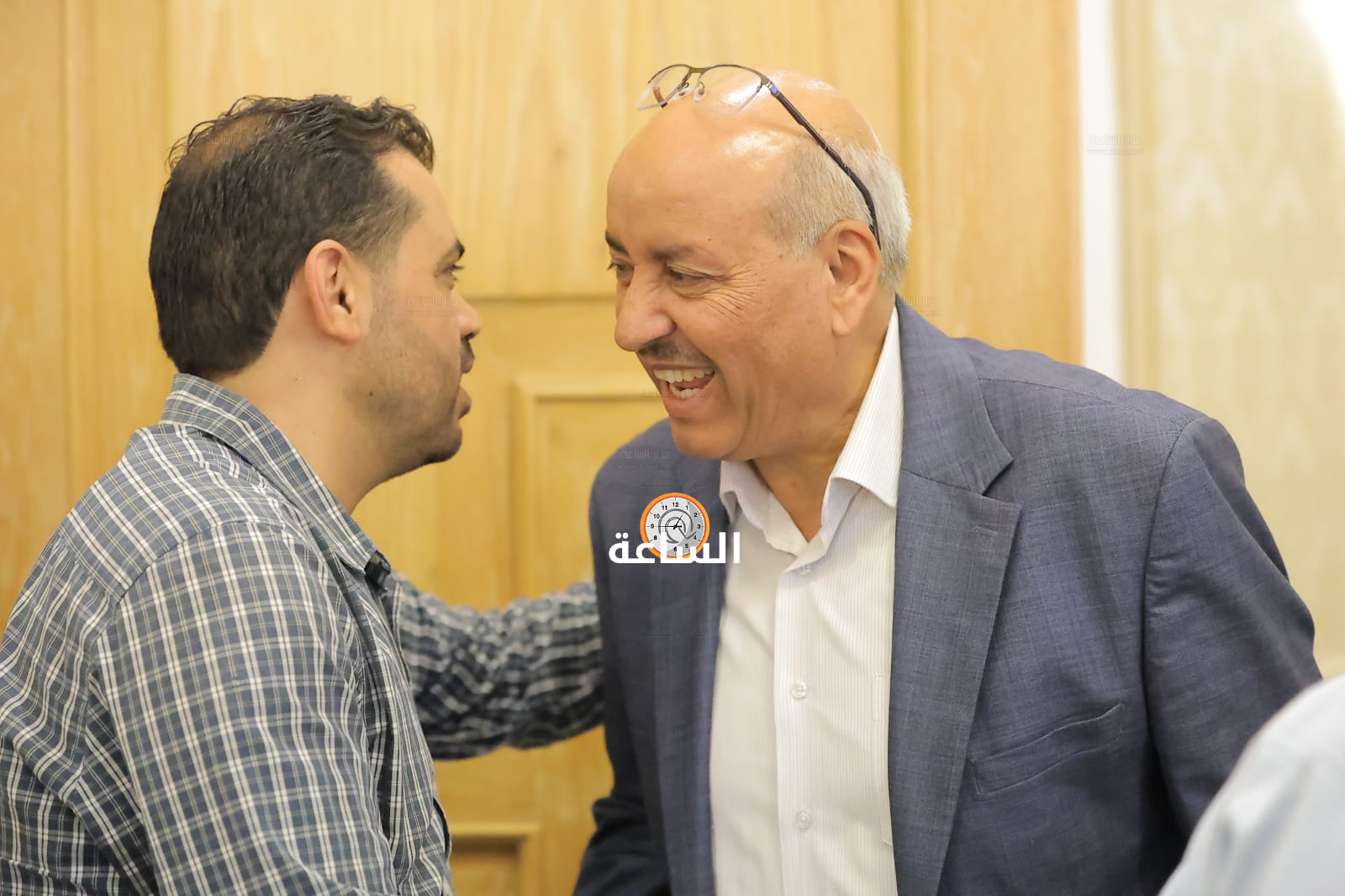 Madar Al-Saa Images 0.5698198975097214