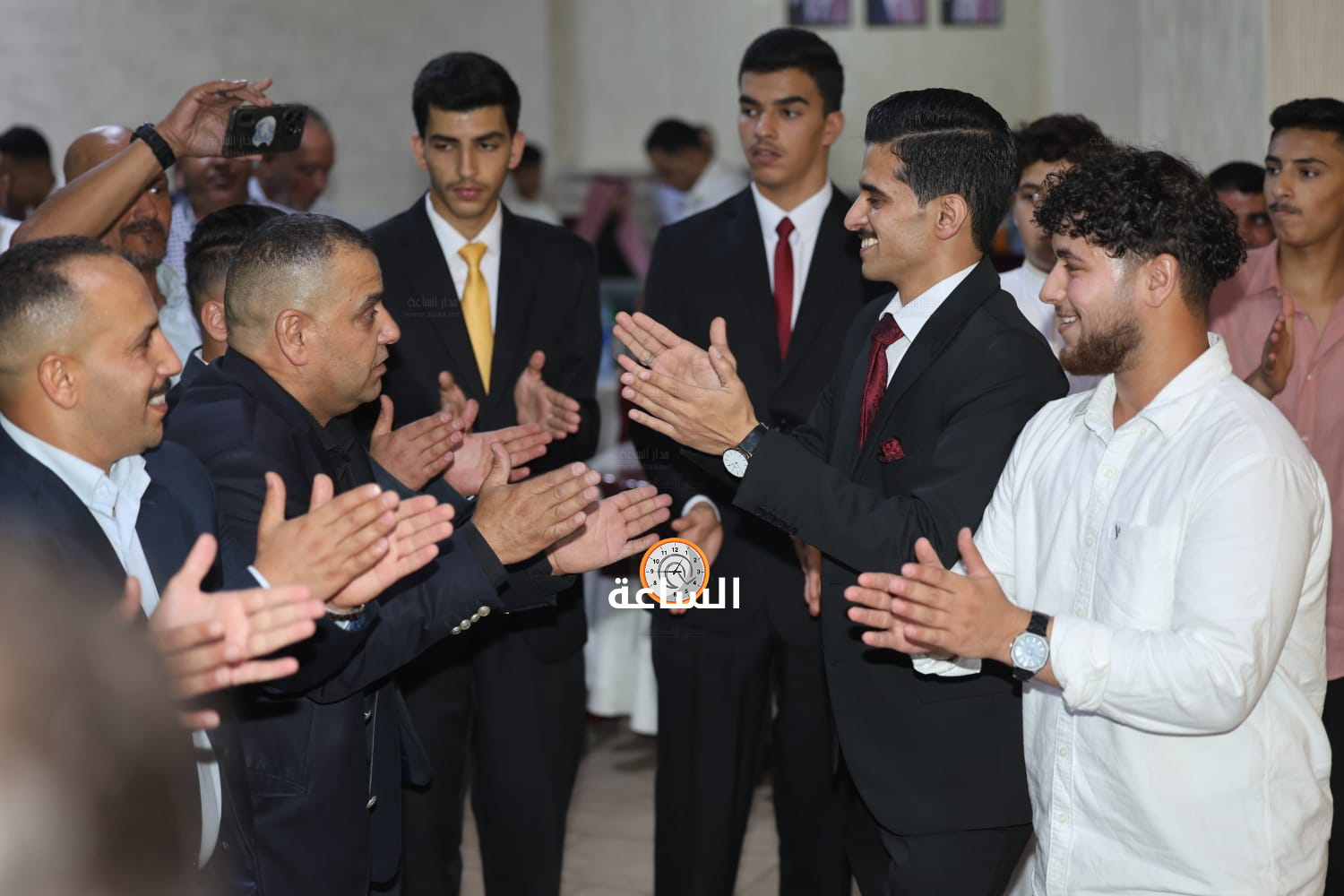 Madar Al-Saa Images 0.537092755751661