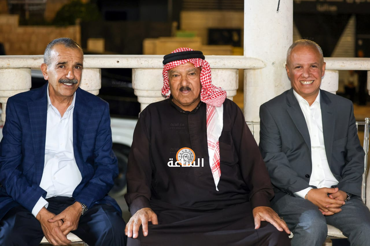 Madar Al-Saa Images 0.4682265038504597