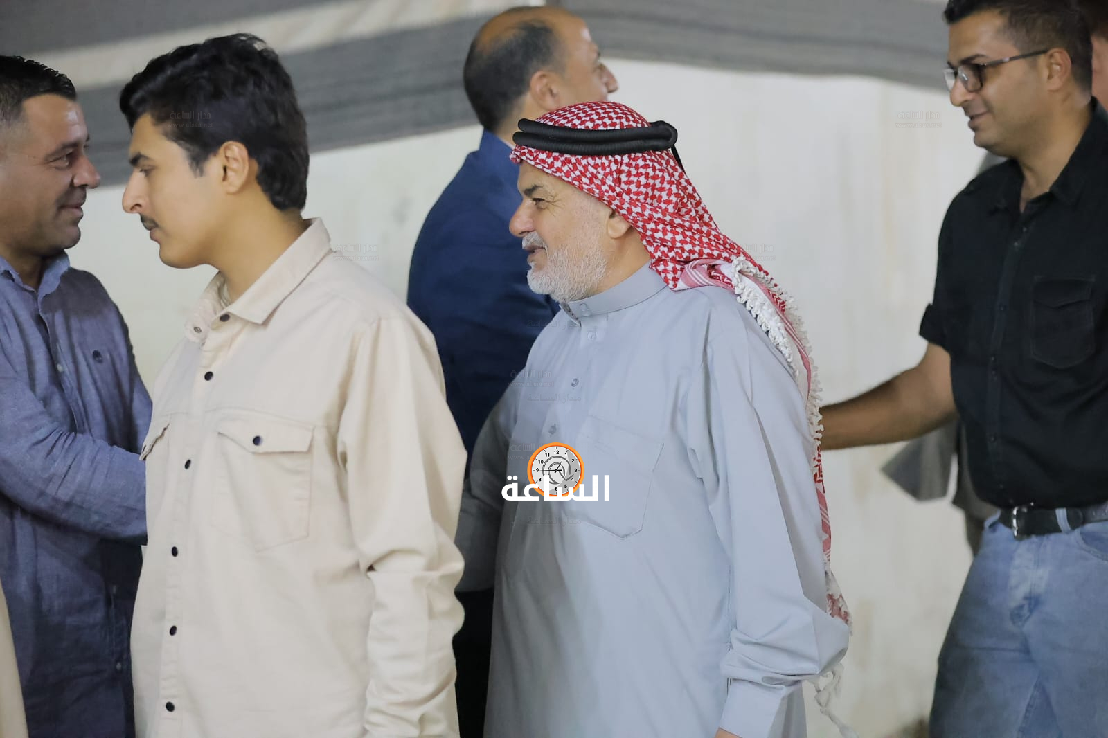 Madar Al-Saa Images 0.992443293205603