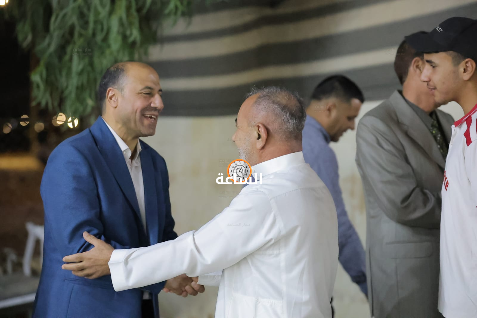 Madar Al-Saa Images 0.012091029185928304