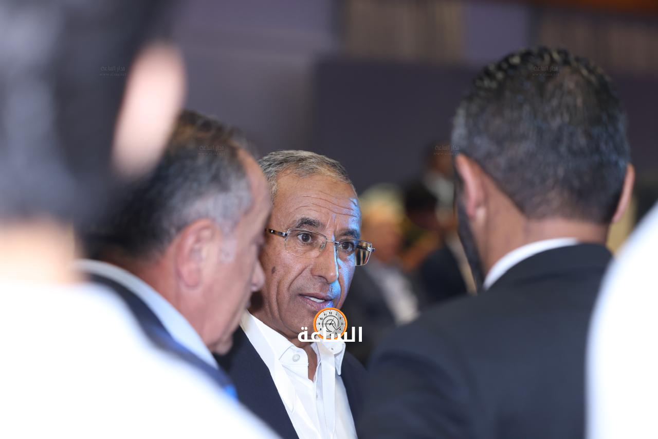 Madar Al-Saa Images 0.9733406024945801