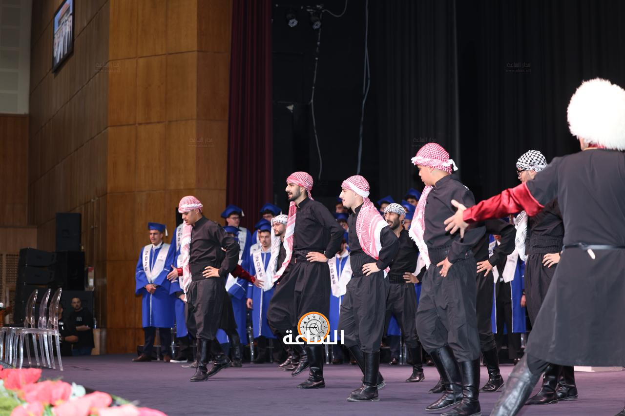 Madar Al-Saa Images 0.6814833544295218