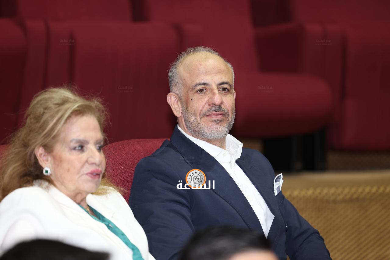 Madar Al-Saa Images 0.49394412362555906