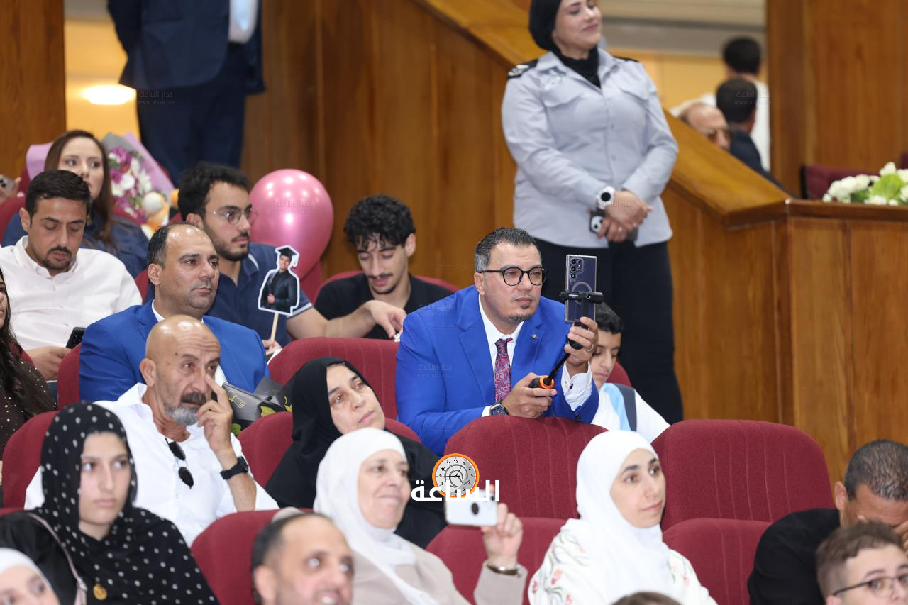 Madar Al-Saa Images 0.25294943882072096
