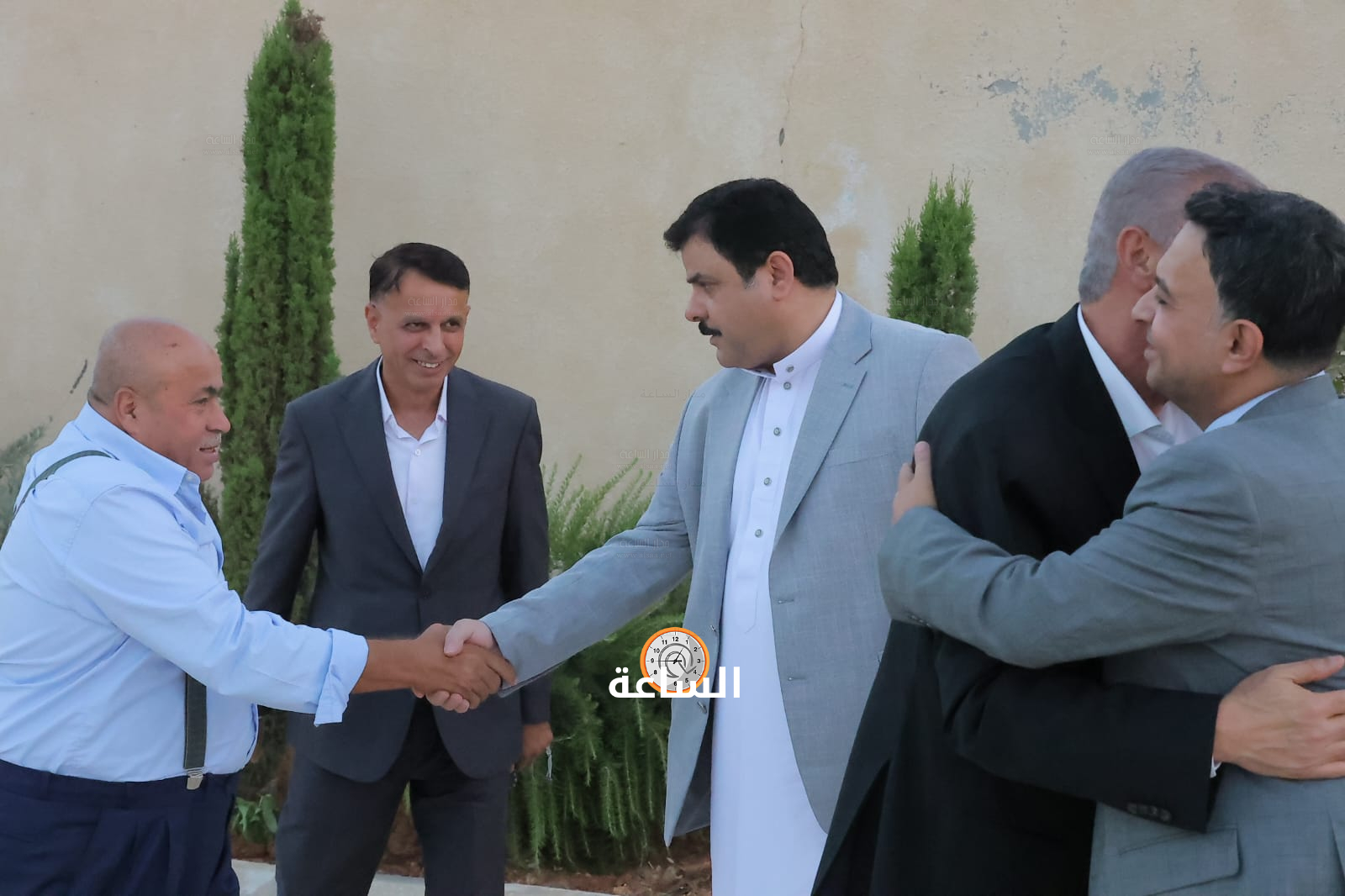 Madar Al-Saa Images 0.6619218685203532