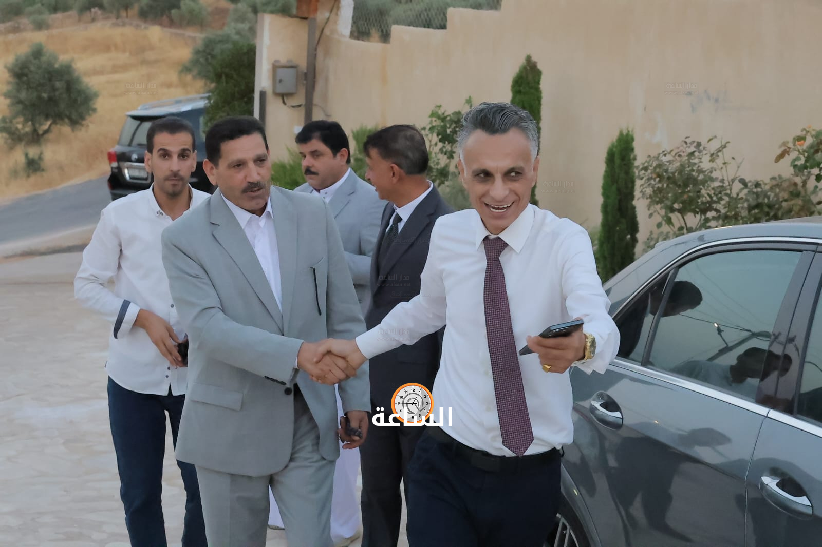 Madar Al-Saa Images 0.5623163885663497