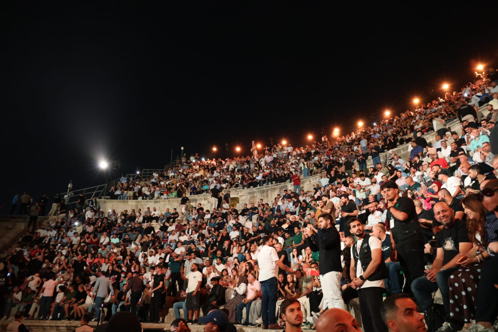 Madar Al-Saa Images 0.9605952189019833