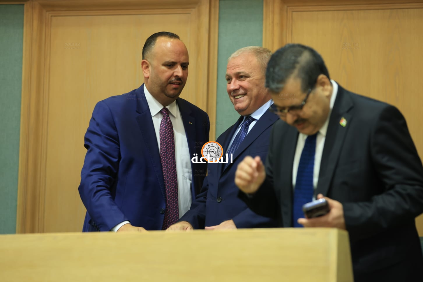 Madar Al-Saa Images 0.7396531938362229