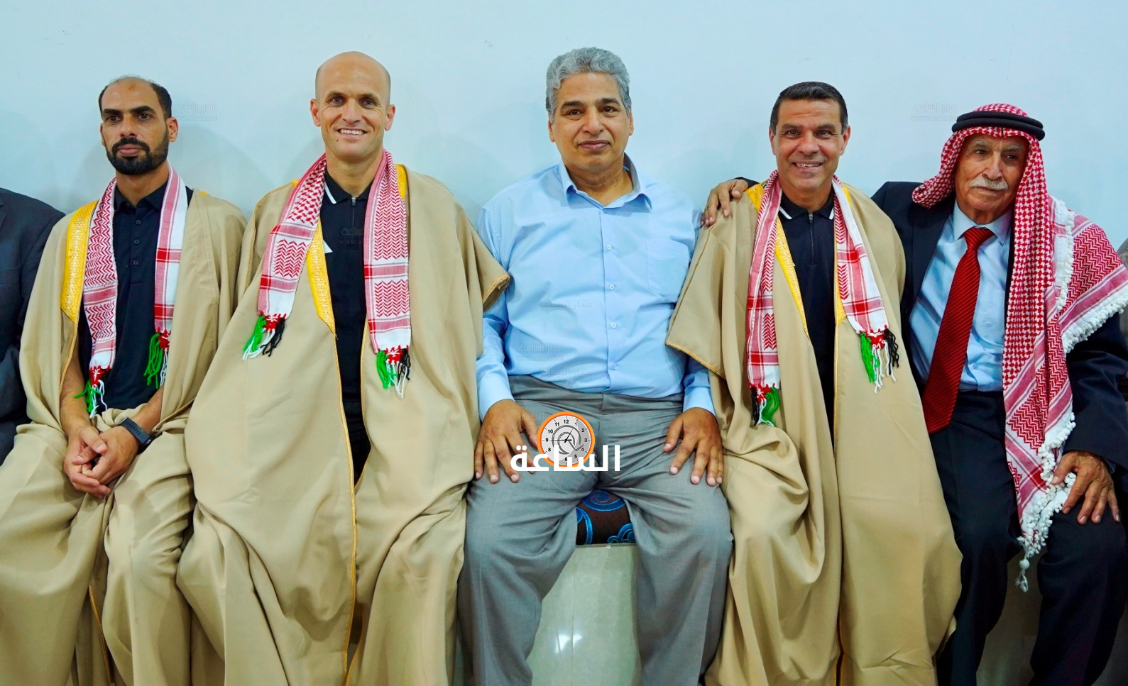 Madar Al-Saa Images 0.24939735558886078