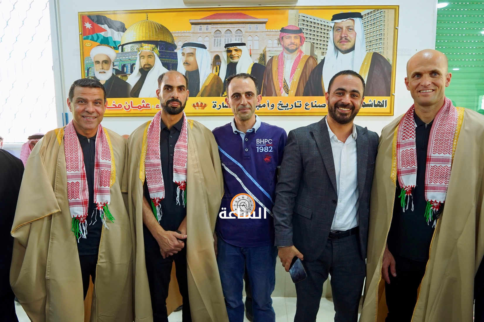 Madar Al-Saa Images 0.4141235628643739