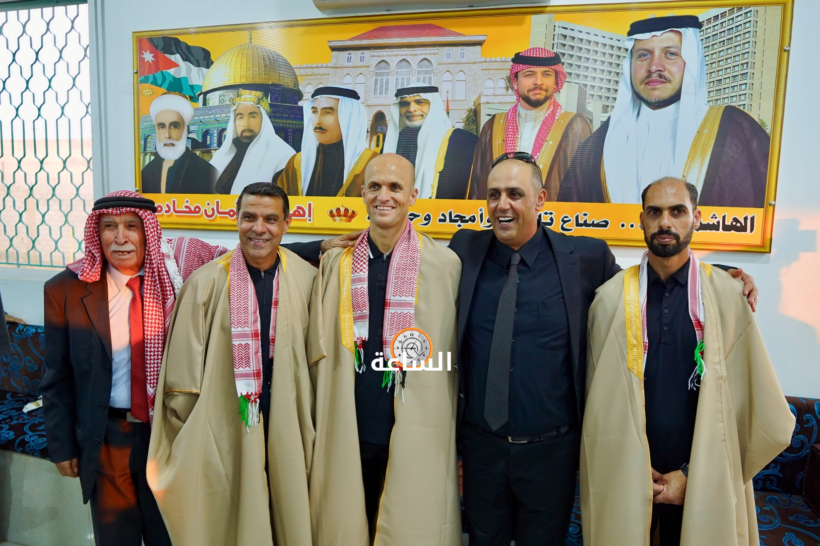 Madar Al-Saa Images 0.4147689509153263