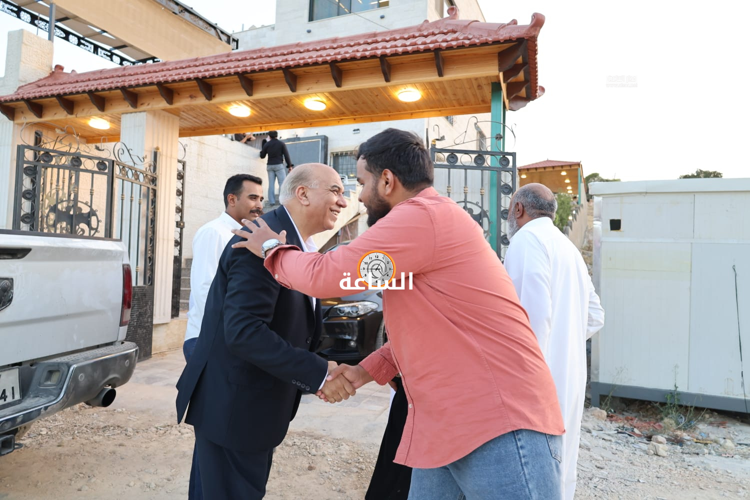 Madar Al-Saa Images 0.035135269657963764