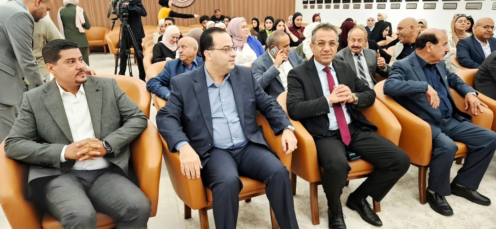 Madar Al-Saa Images 0.5794793789343847