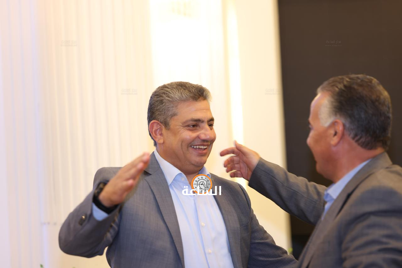Madar Al-Saa Images 0.1564393135219957
