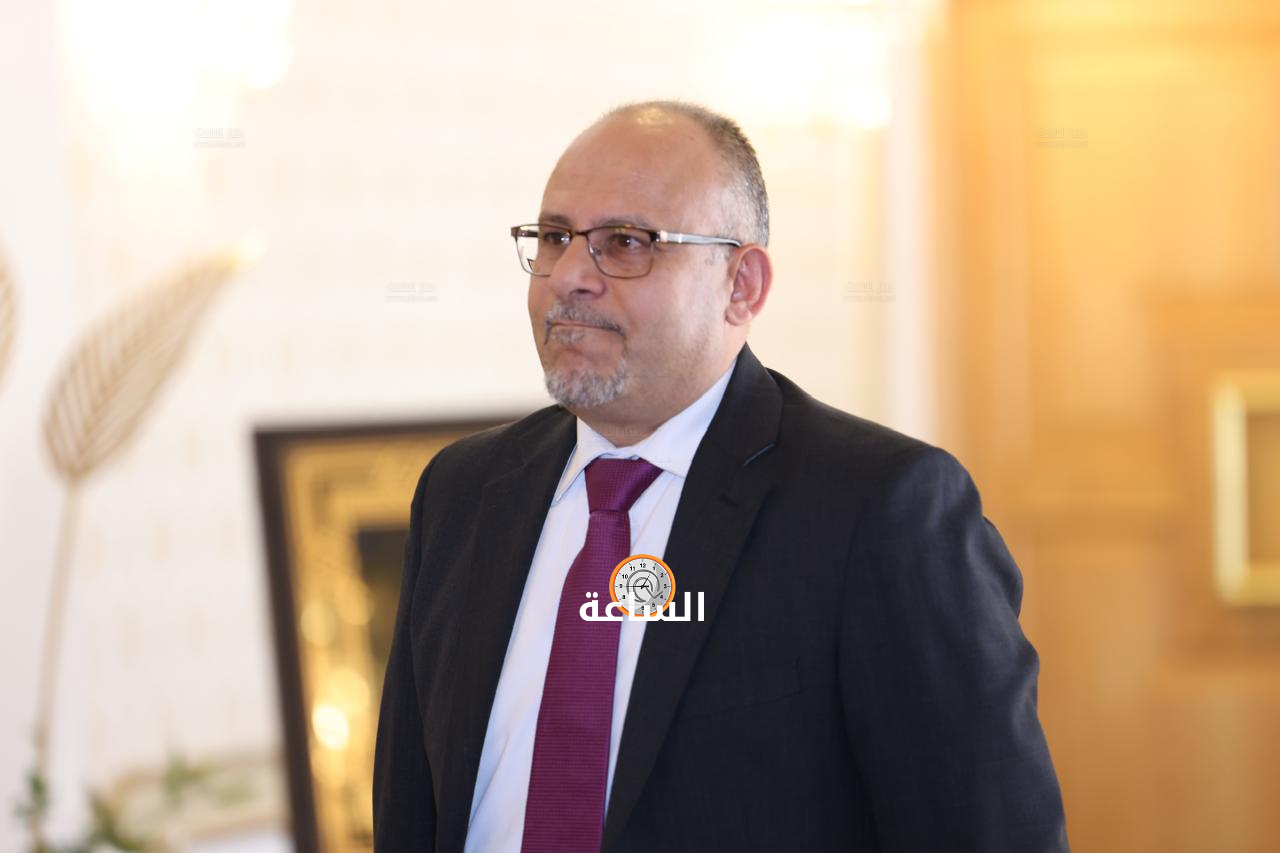 Madar Al-Saa Images 0.08604039631830107
