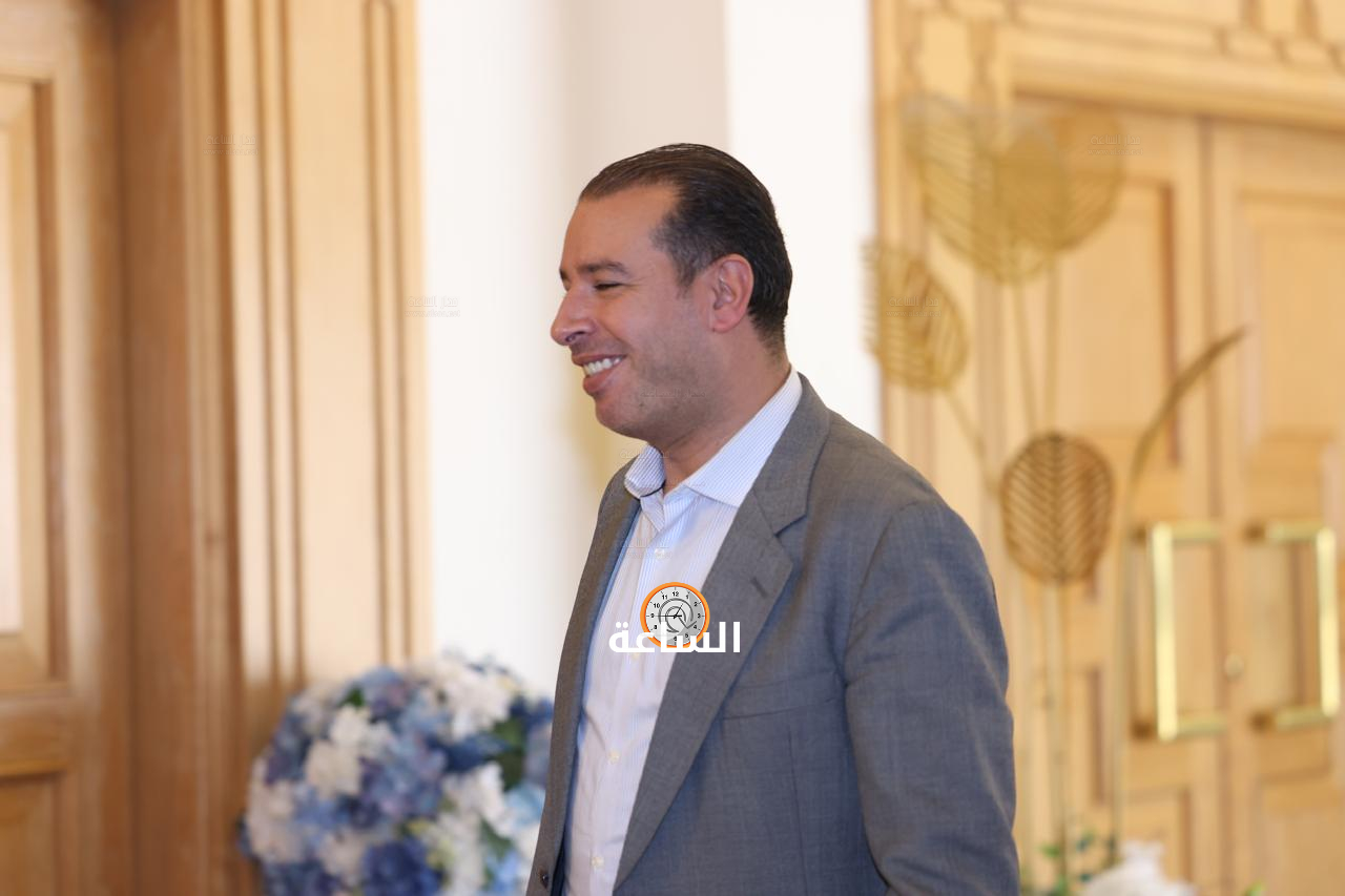 Madar Al-Saa Images 0.8366882142775212