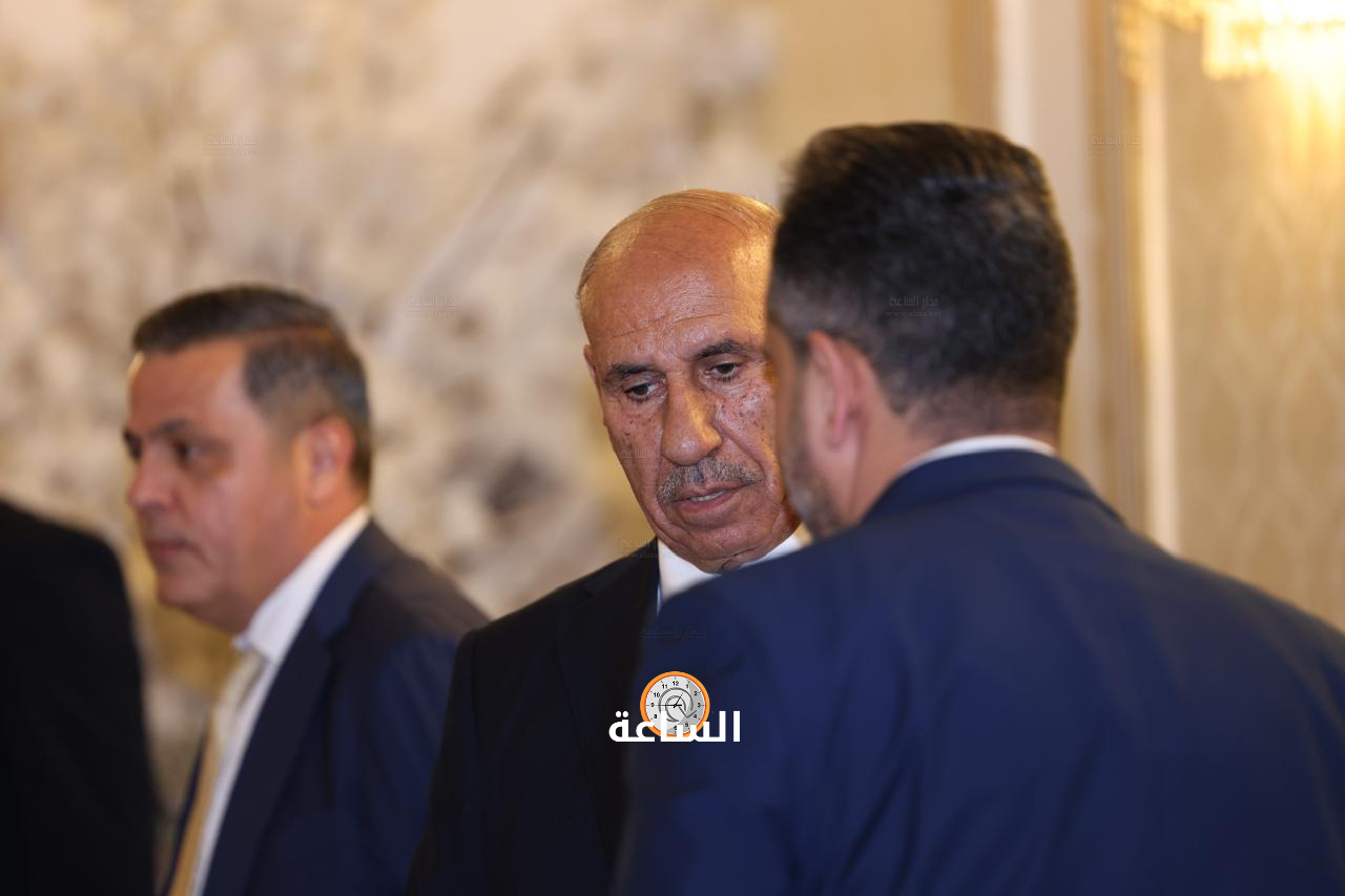 Madar Al-Saa Images 0.08591756839100873