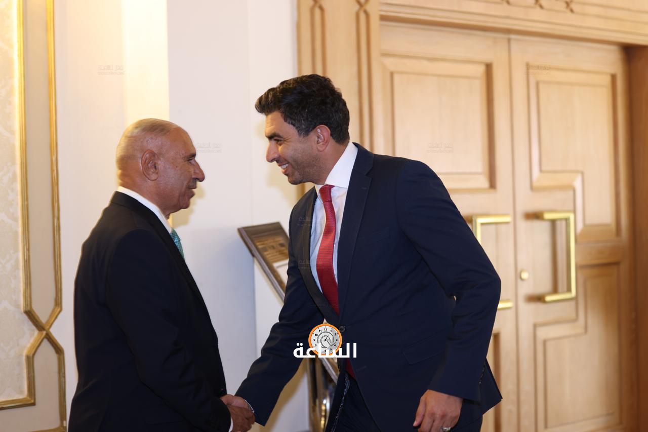 Madar Al-Saa Images 0.6904602815009793