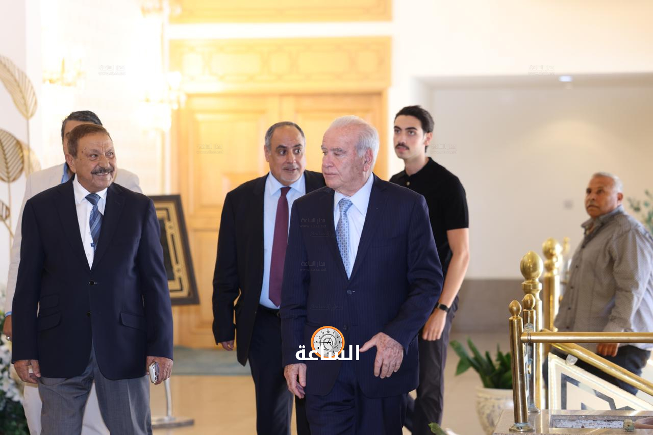 Madar Al-Saa Images 0.10809764668988109