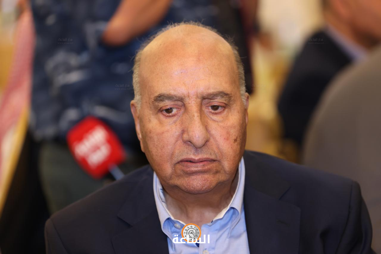 Madar Al-Saa Images 0.2661918070680305