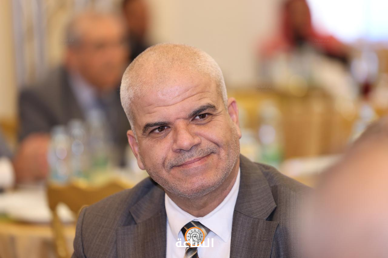 Madar Al-Saa Images 0.7988077679171846