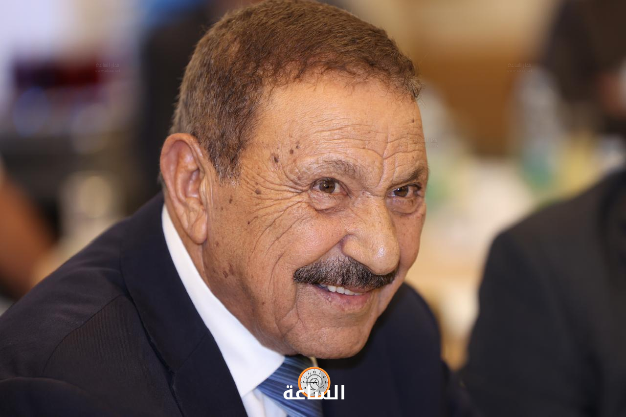 Madar Al-Saa Images 0.30833253357622525