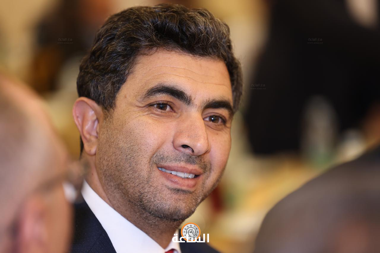 Madar Al-Saa Images 0.0428609482618344