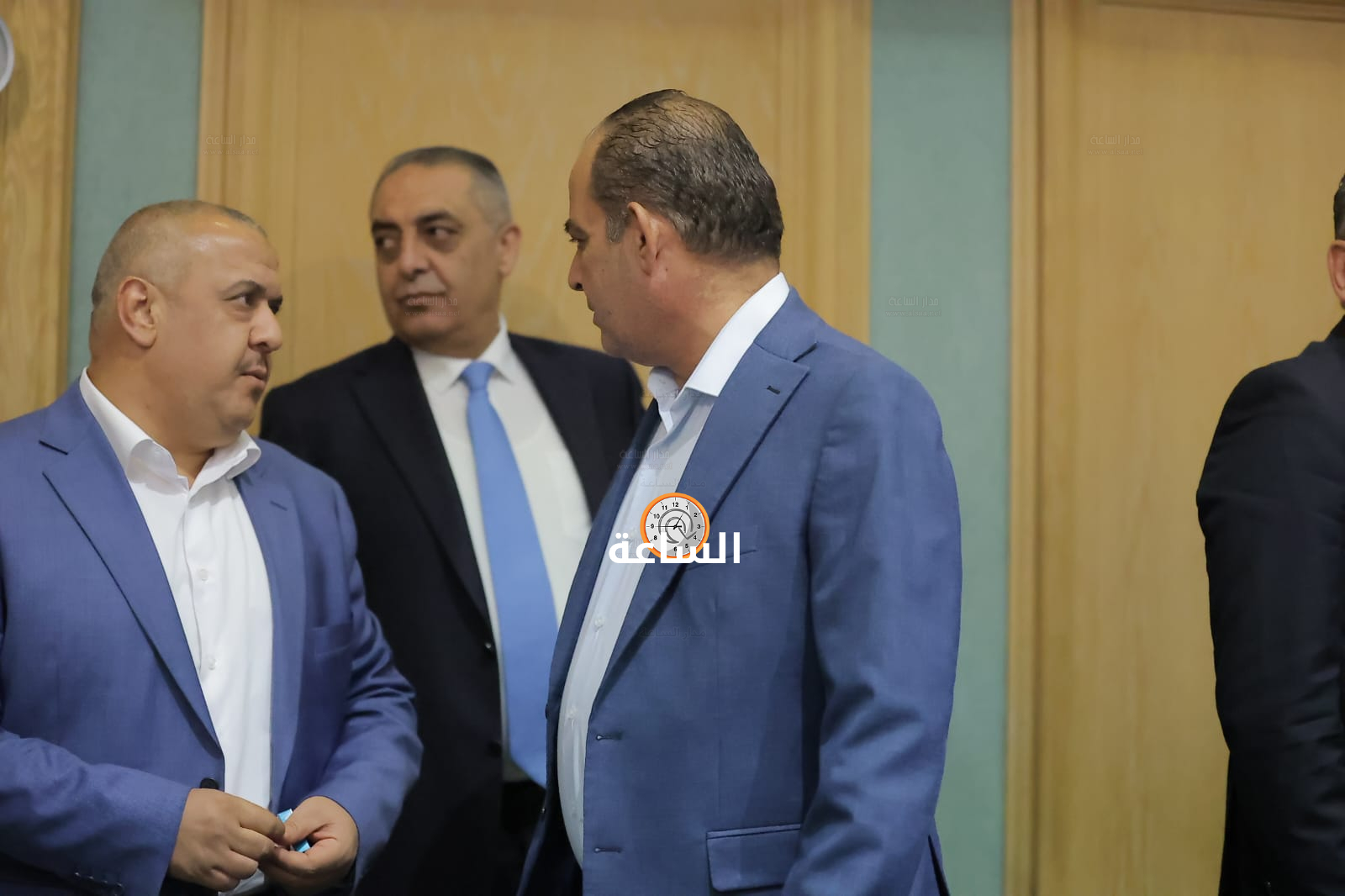 Madar Al-Saa Images 0.0785447418262305
