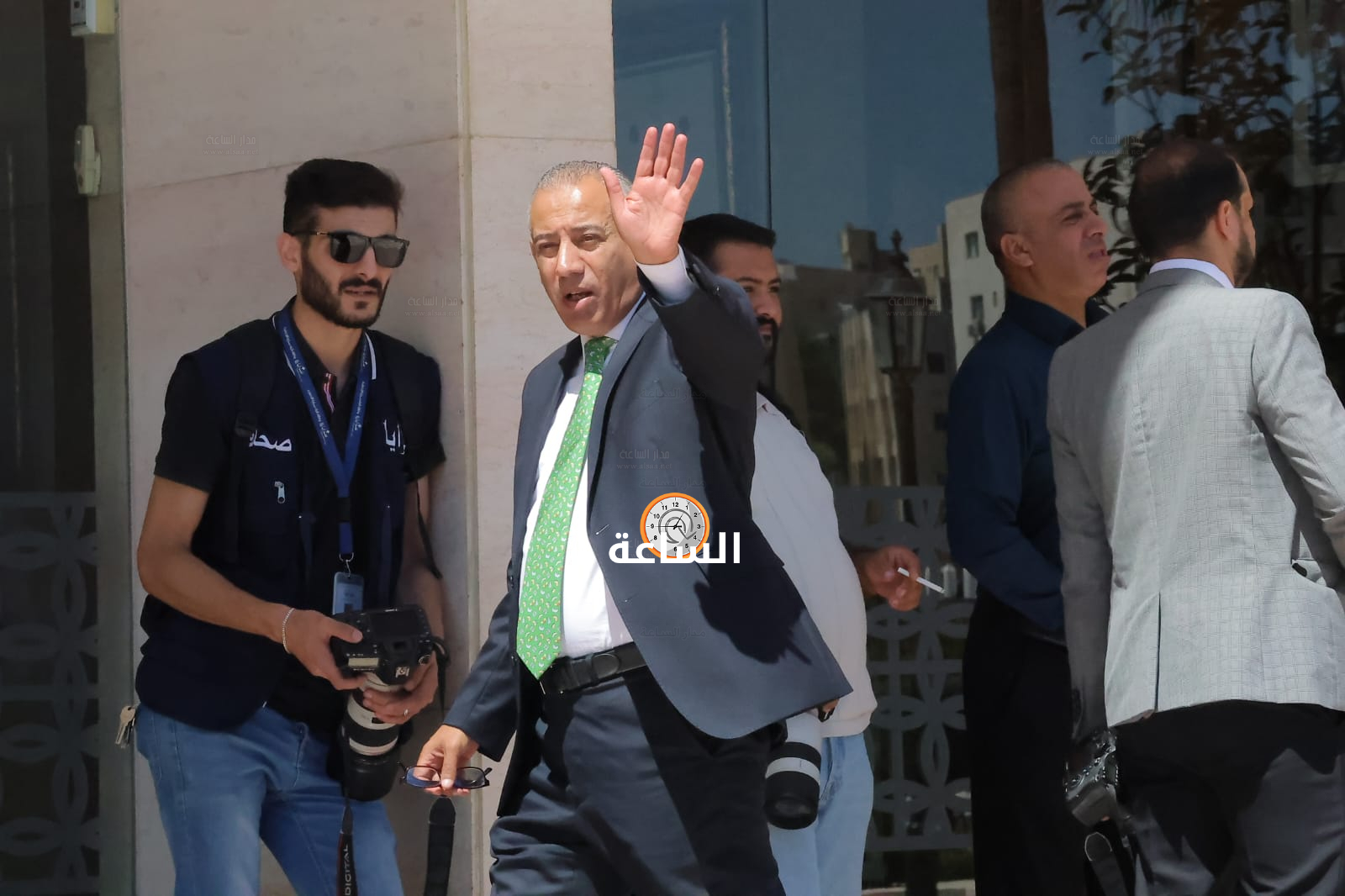 Madar Al-Saa Images 0.6957704644589011