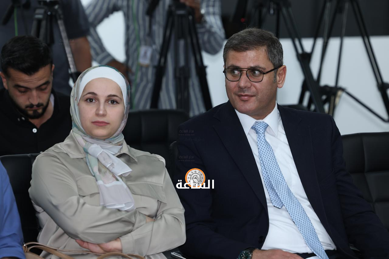 Madar Al-Saa Images 0.06071298725015517