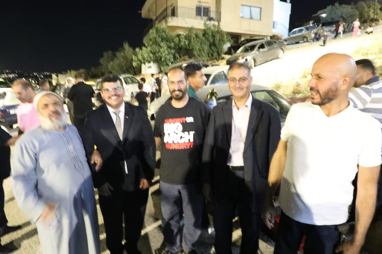 Madar Al-Saa Images 0.16749652224271538