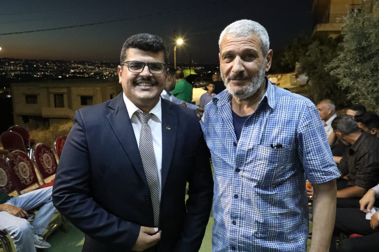Madar Al-Saa Images 0.35700060064192707