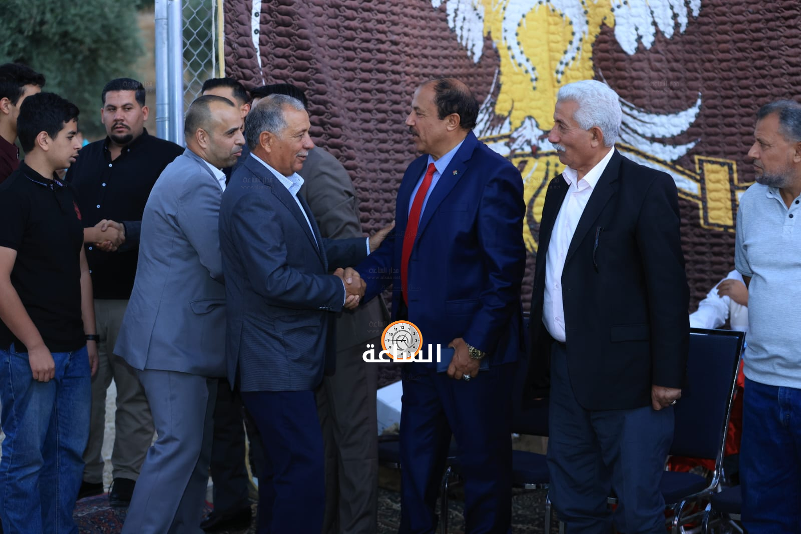 Madar Al-Saa Images 0.7399515382532179