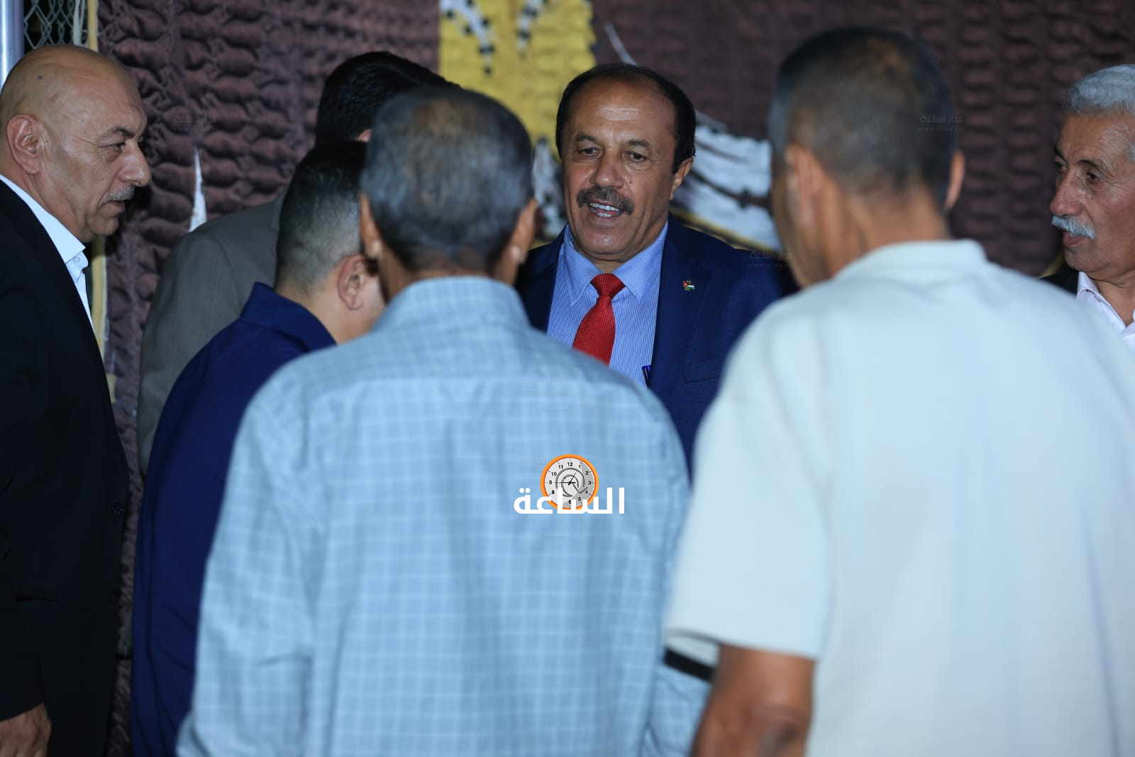 Madar Al-Saa Images 0.6521593629836578