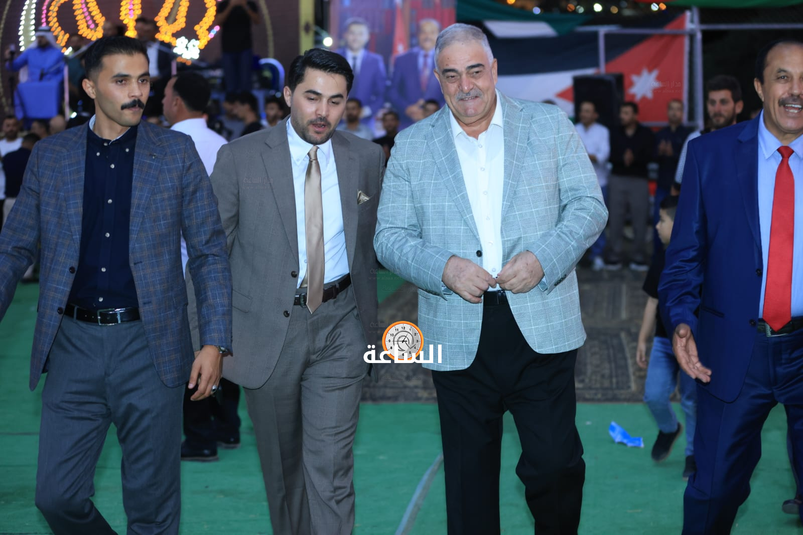 Madar Al-Saa Images 0.2574593222376942